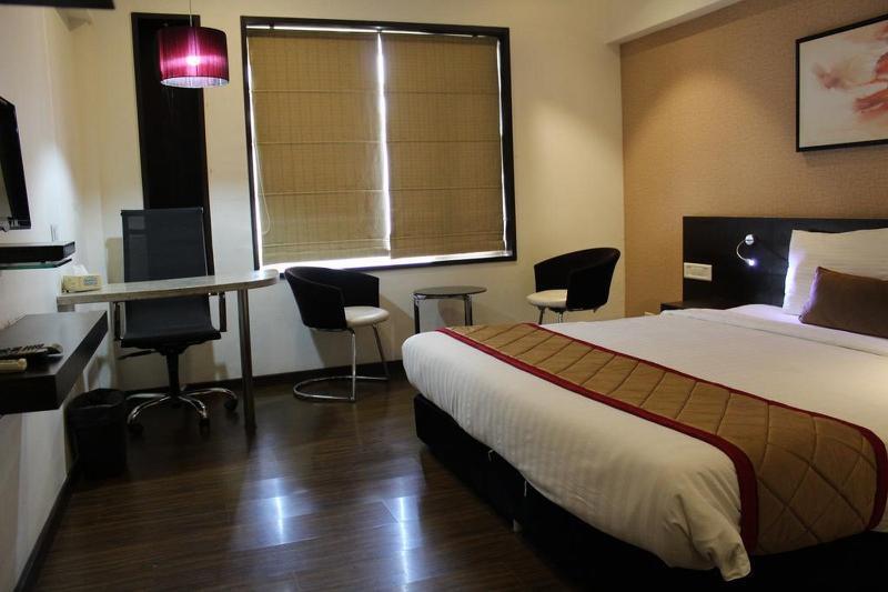 بونة Hotel Siesta Hinjewadi المظهر الخارجي الصورة